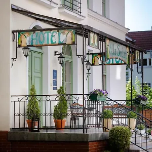 3* Hotel Sedan - Destigo